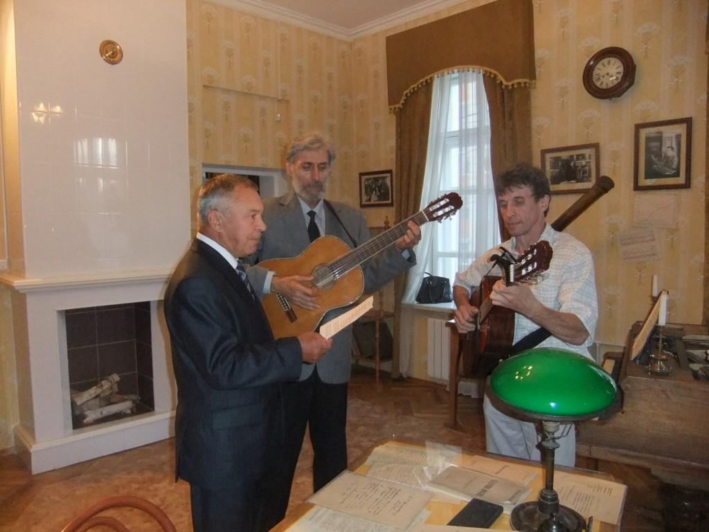 Калужские барды и космонавт Романенко-1