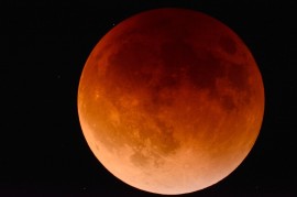 moon-2146596_1280