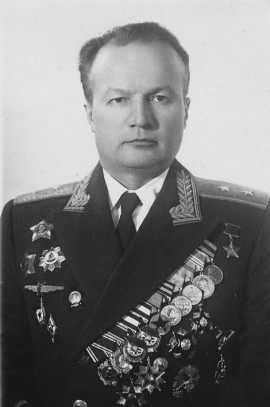 Каманин на обложку 3