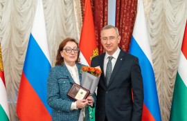 обложка и внутрь обложка и внутрь